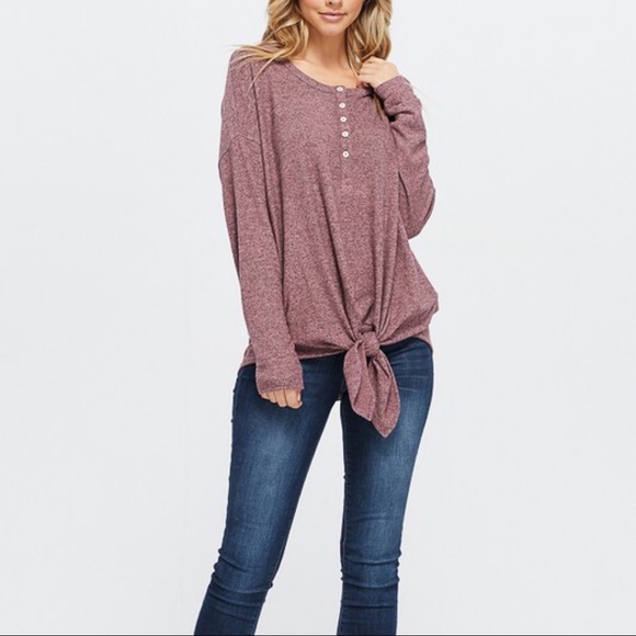 CLEARANCE-NO OFFERS‼️Super Soft Henley Tie Top - Picture 3 of 5